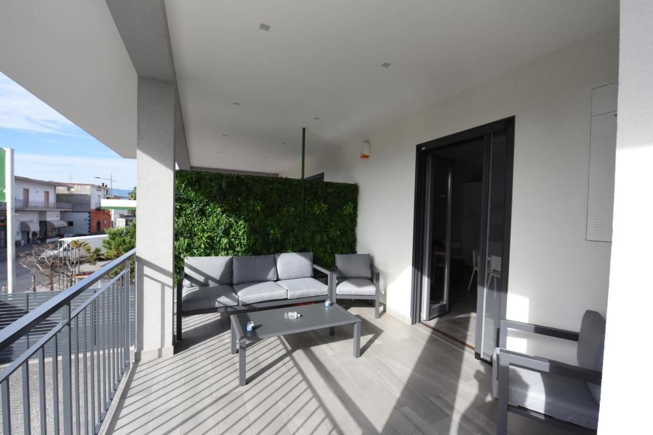 Villa Ida - Free Private Parking Сарно Экстерьер фото